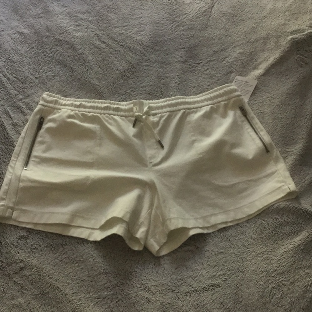 Athleta Farallon White Shorts - UPF 50+ - NWT